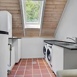 Two-bedroom In * Хамбл