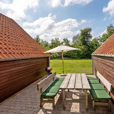 Vakantiehuis Two-bedroom In *