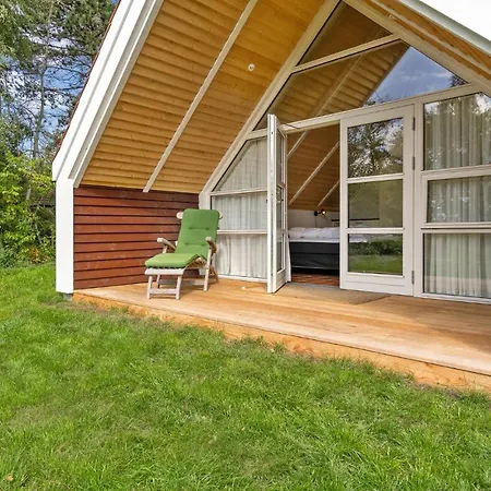 Vakantiehuis Two-bedroom In *